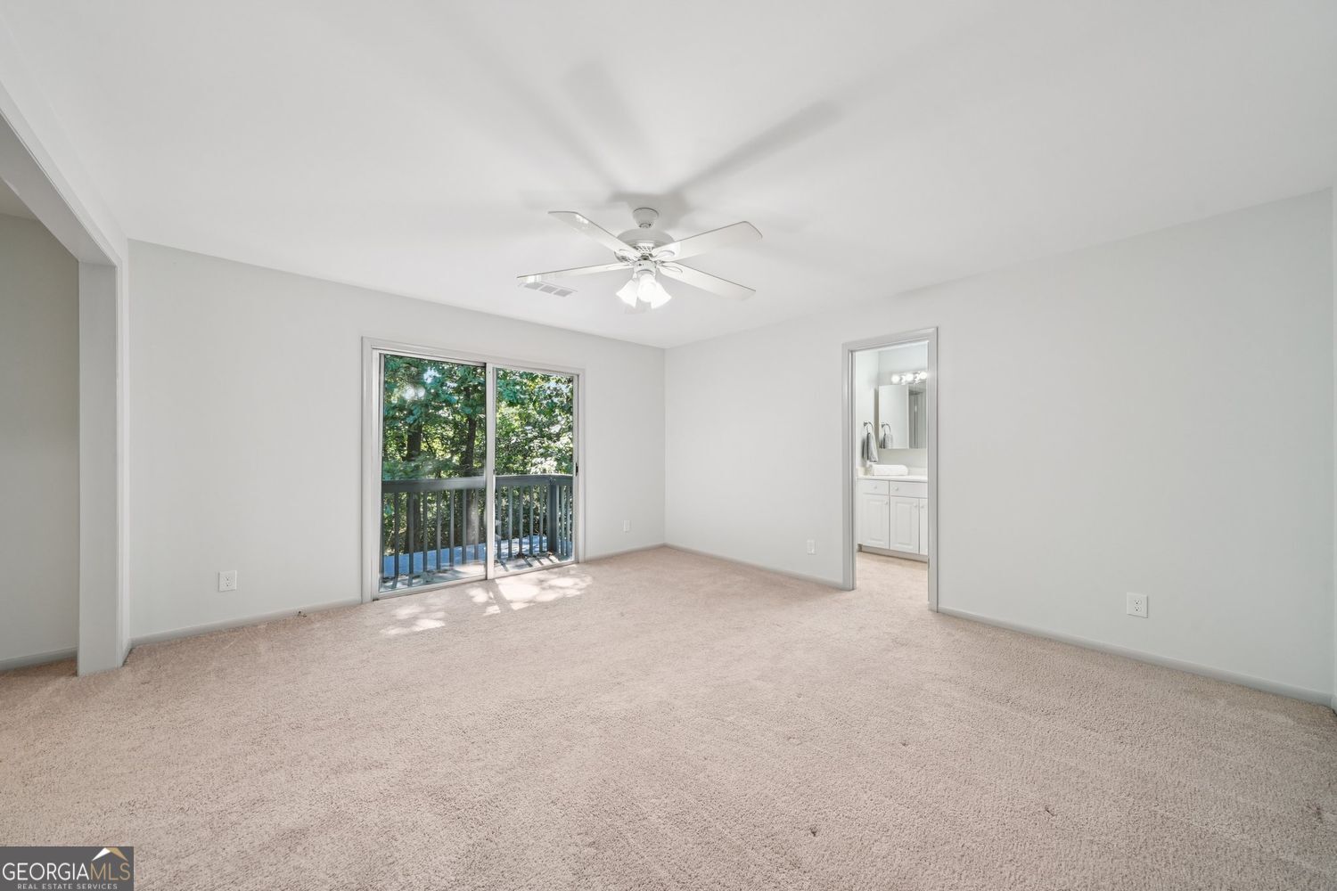 230 Lakeview Ridge E Roswell GA 30076