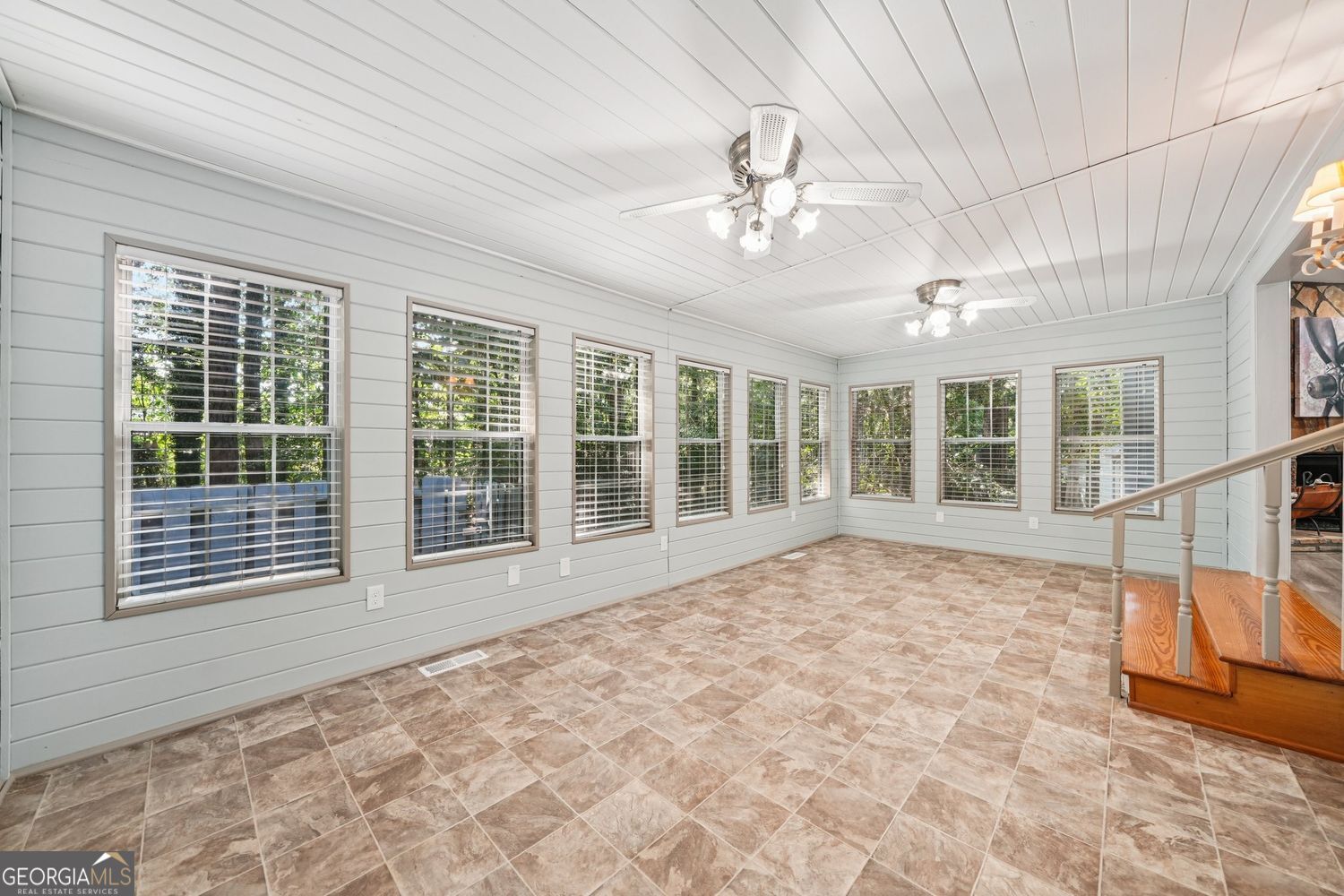 230 Lakeview Ridge E Roswell GA 30076