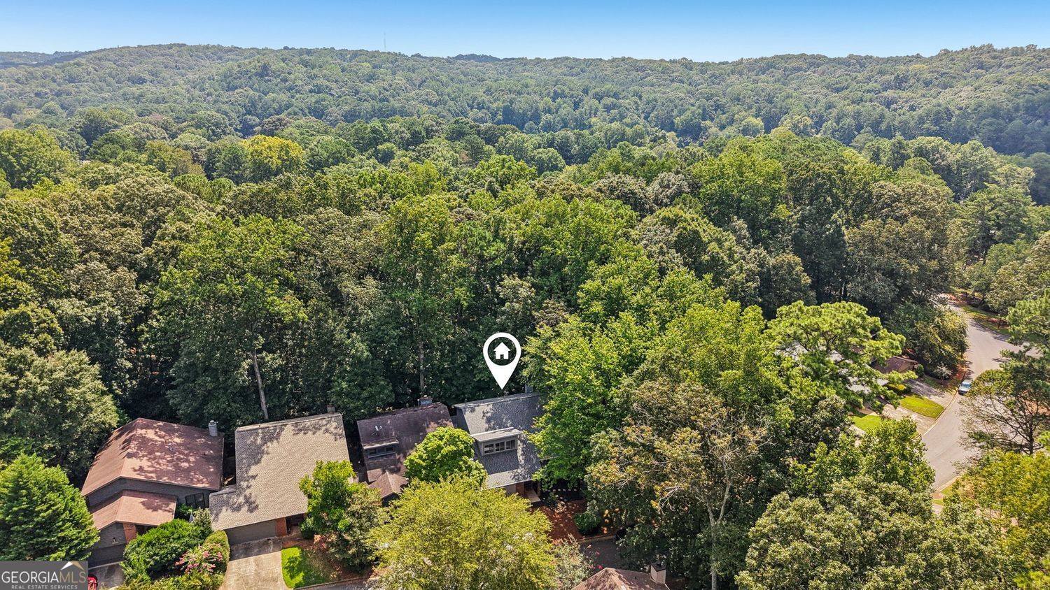 230 Lakeview Ridge E Roswell GA 30076