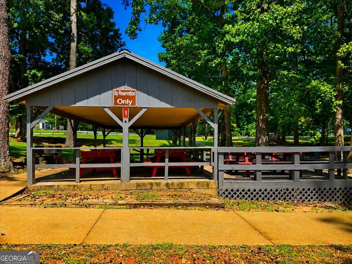 148 Chaucer Lane Carrollton GA 30117