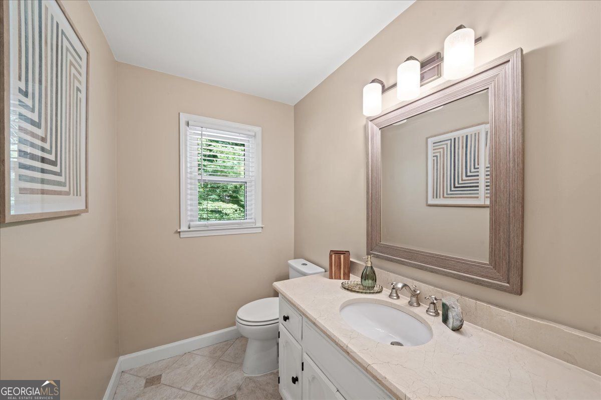 2207 Forestglade Drive Stone Mountain GA 30087