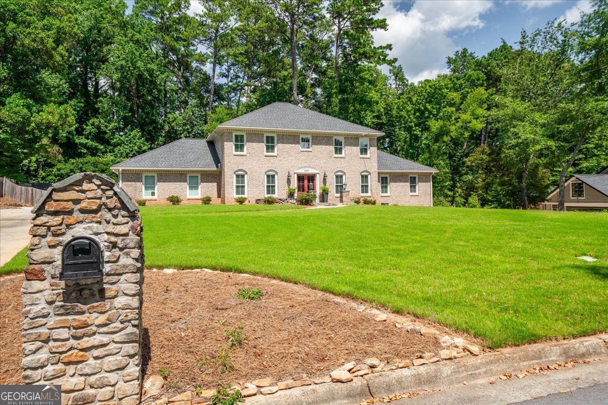 2207 Forestglade Drive Stone Mountain GA 30087