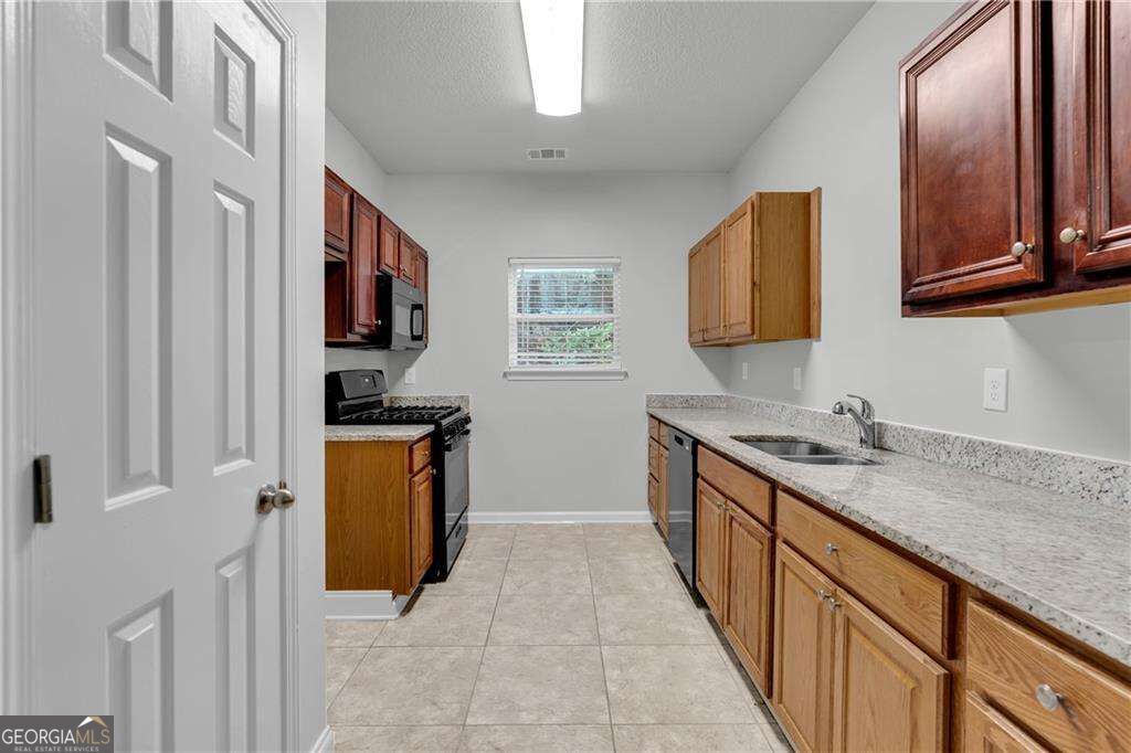 2407 Hackamore Drive South Fulton GA 30349