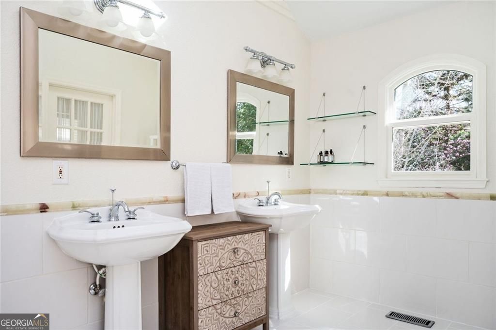 3290 Coachmans Way NE Roswell GA 30075