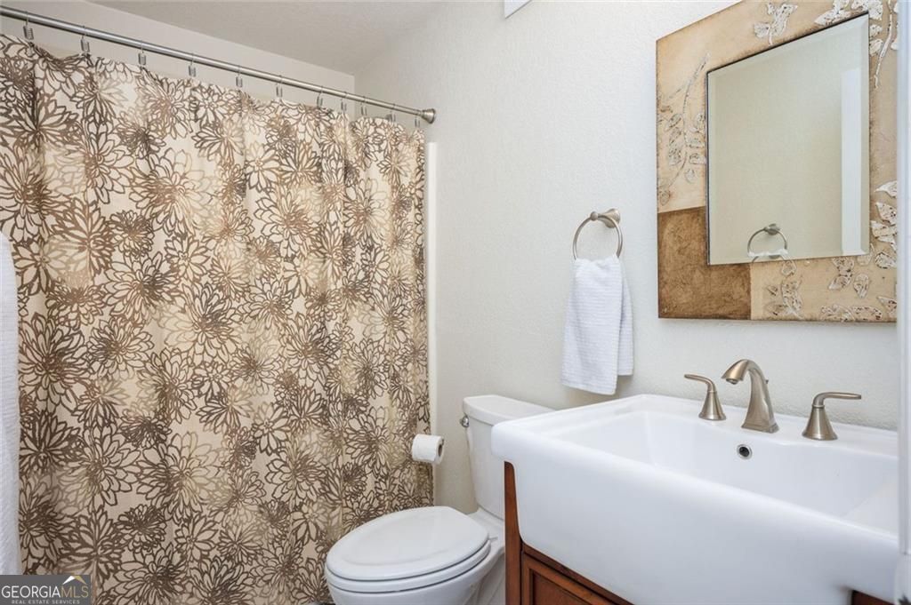 3290 Coachmans Way NE Roswell GA 30075