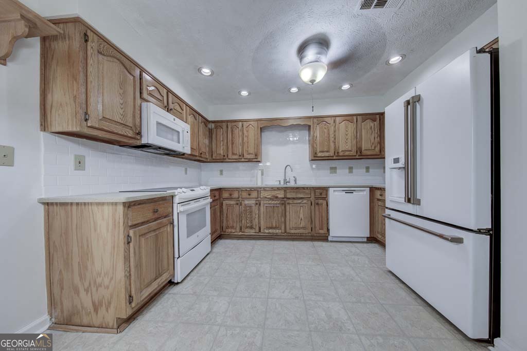 166 Maribeau Square NW Atlanta GA 30327
