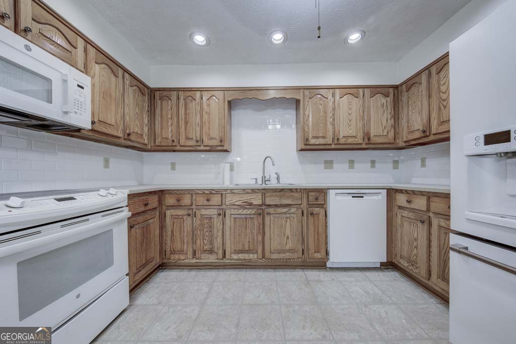 166 Maribeau Square NW Atlanta GA 30327