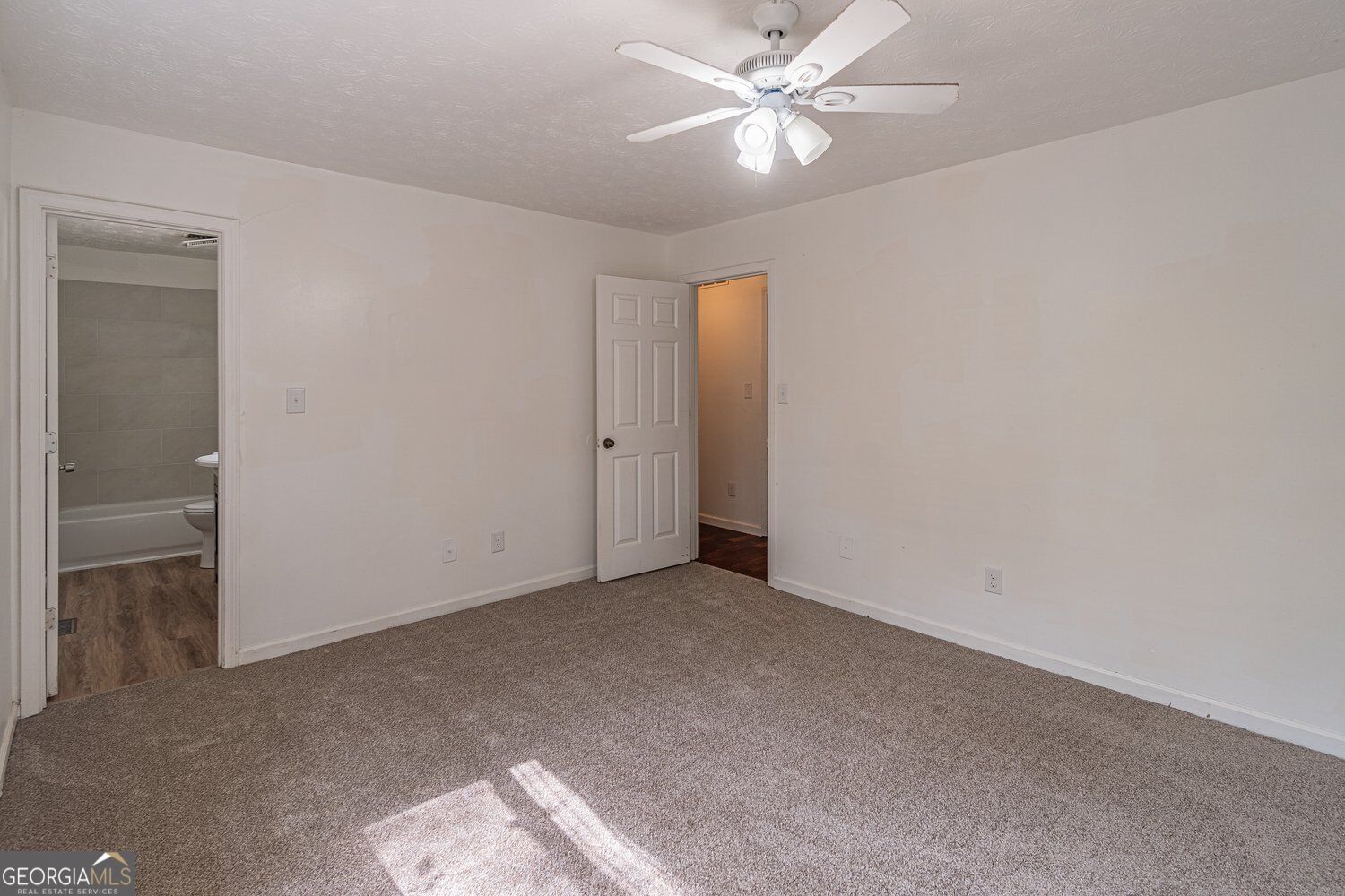 4996 Wycliffe Drive Stone Mountain GA 30087