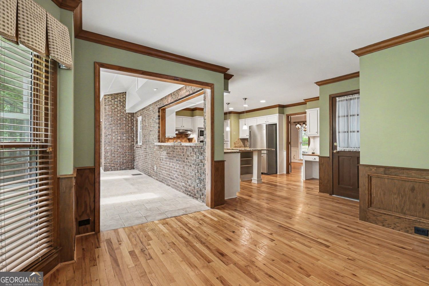 1695 Redbourne Drive Atlanta GA 30350
