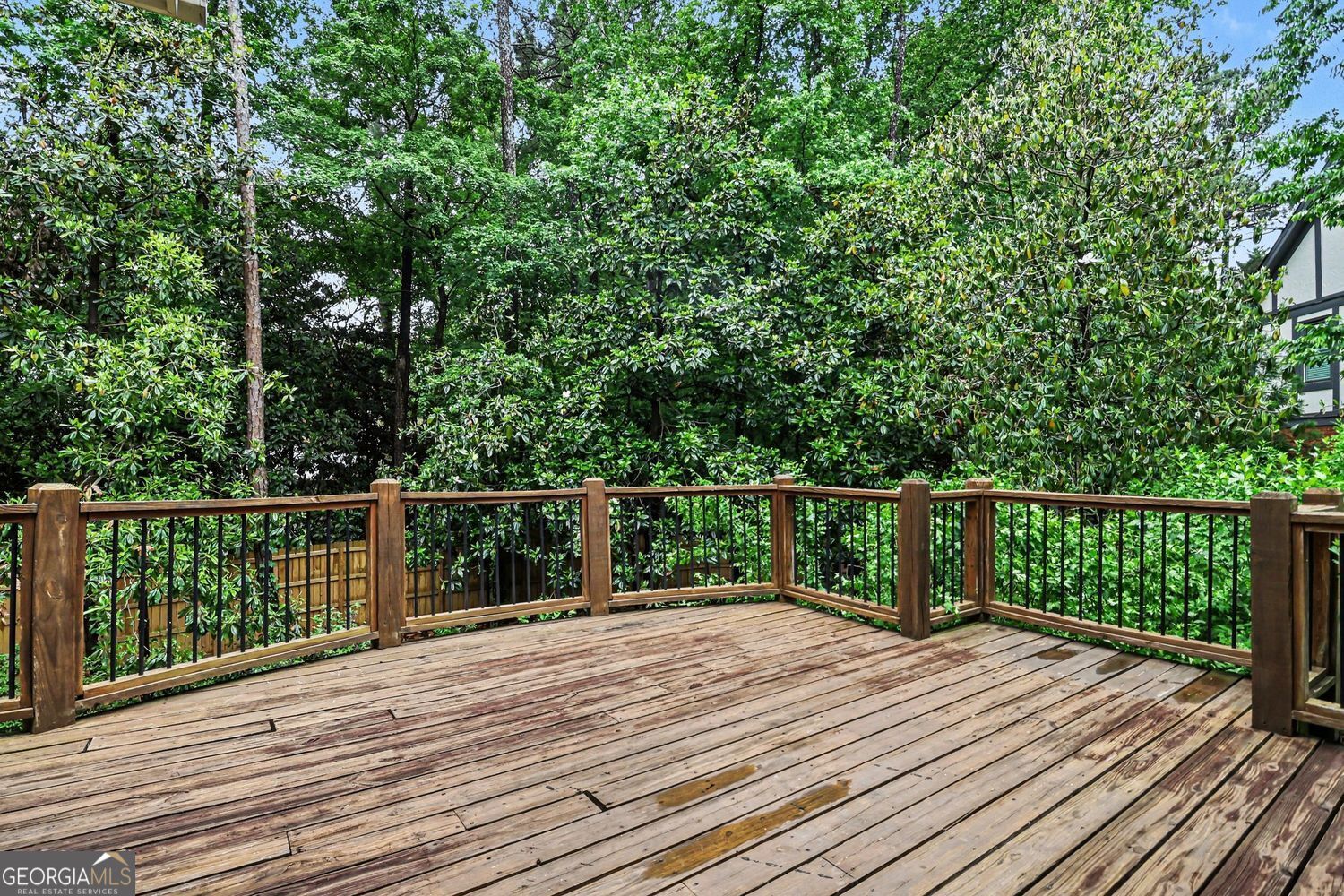 1695 Redbourne Drive Atlanta GA 30350