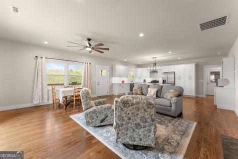 527 Abby Clayton GA 30525