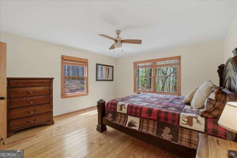 986 Mountain Oak Road Ellijay GA 30536