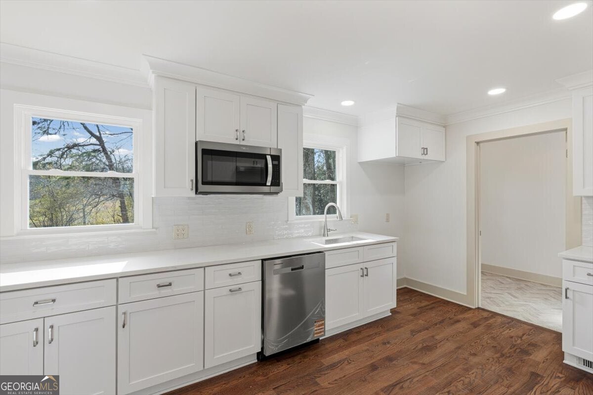 49 Apache Trail SW Cartersville GA 30120
