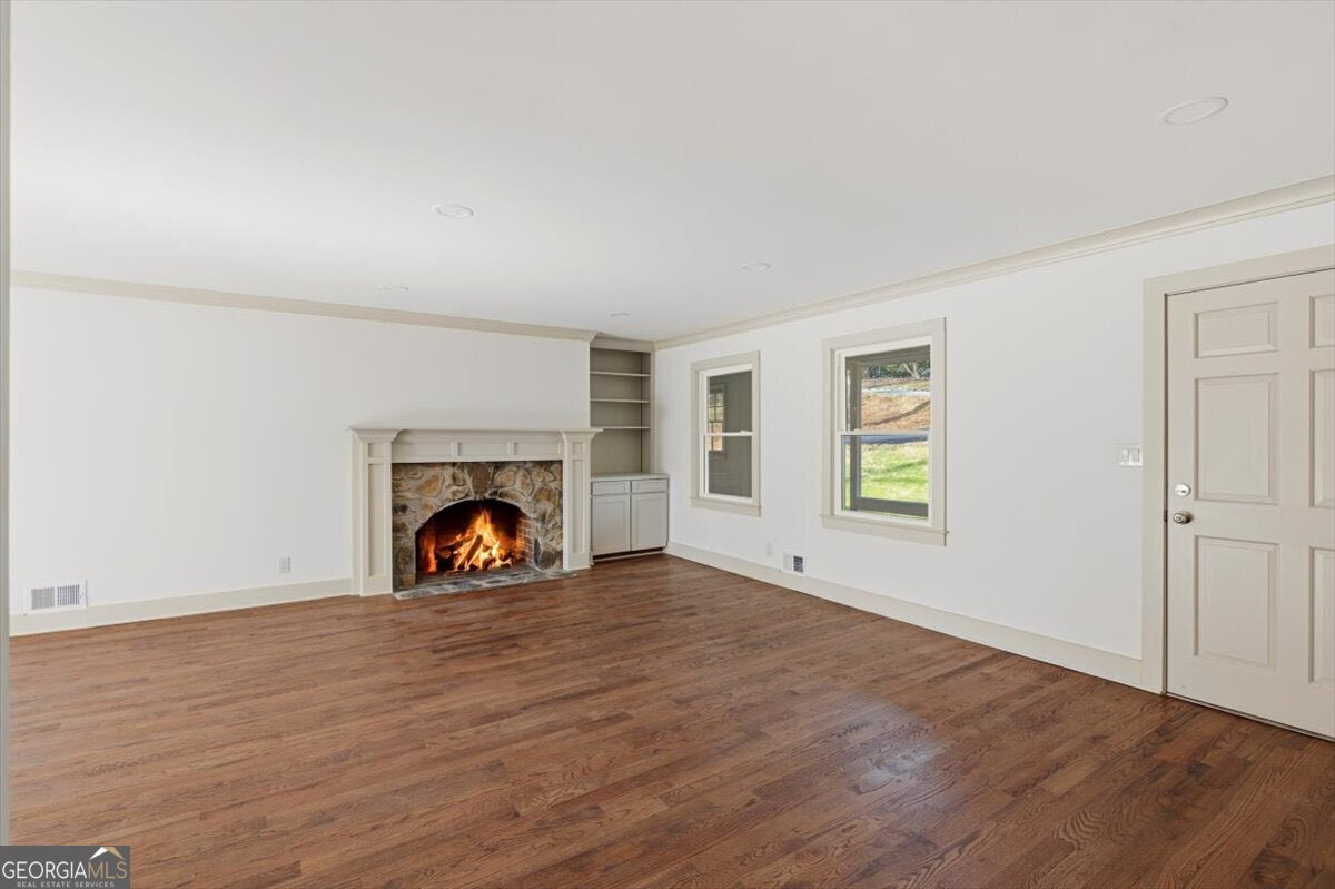 49 Apache Trail SW Cartersville GA 30120