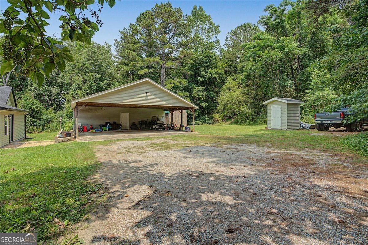 2356 Five Points Road Waco GA 30182