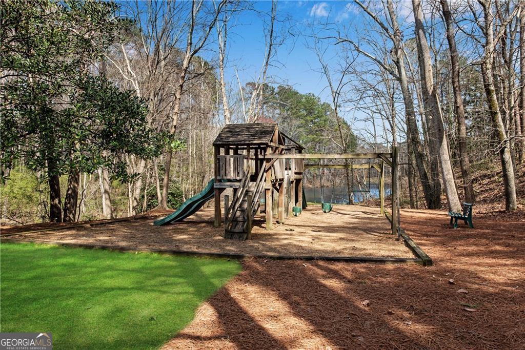 2407 Edgemere Court Marietta GA 30062