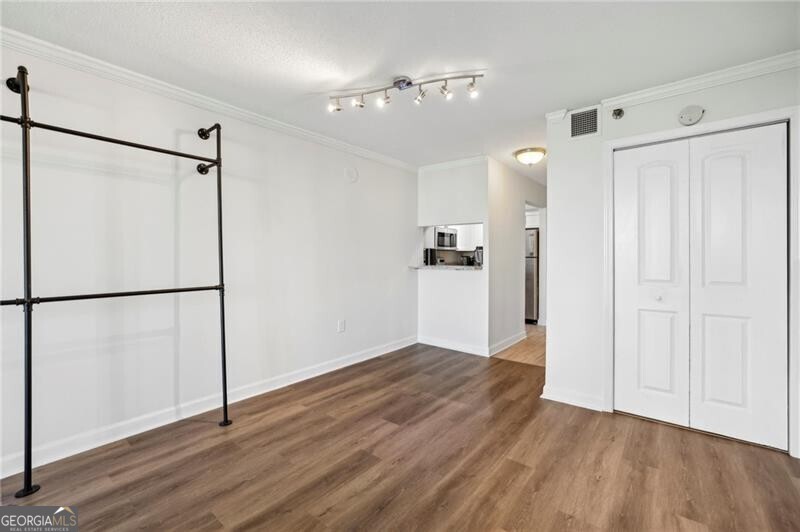 2870 Pharr Court South NW Atlanta GA 30305