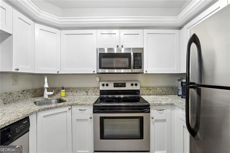 2870 Pharr Court South NW Atlanta GA 30305