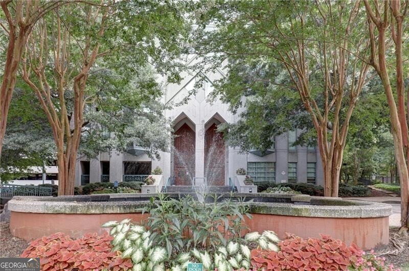 2870 Pharr Court South NW Atlanta GA 30305