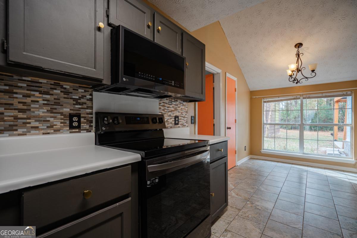 100 Cutoff Way Richmond Hill GA 31324