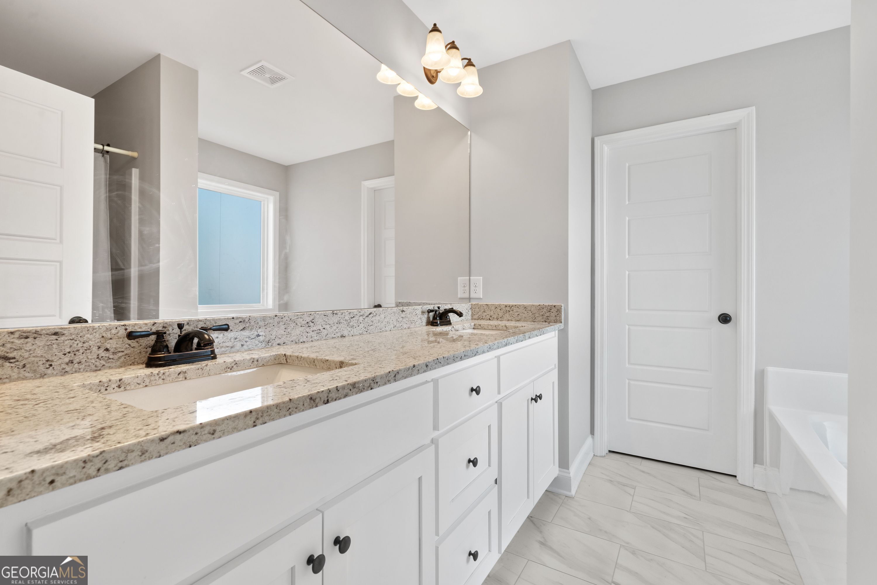 183 Loch Way Eatonton GA 31024