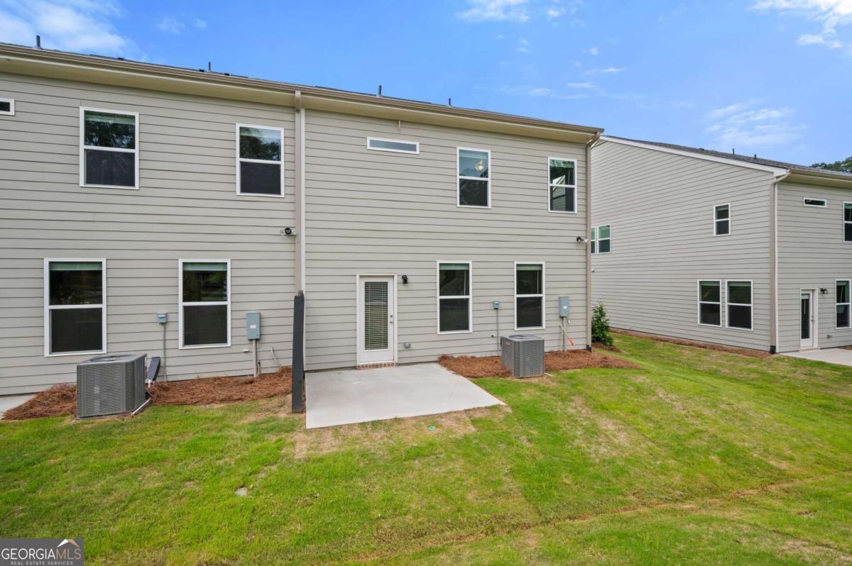 250 Abbotts Crossing Circle Conyers GA 30094