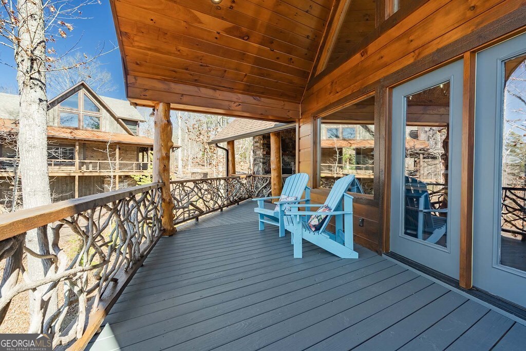 560 Endless View Road Mineral Bluff GA 30559