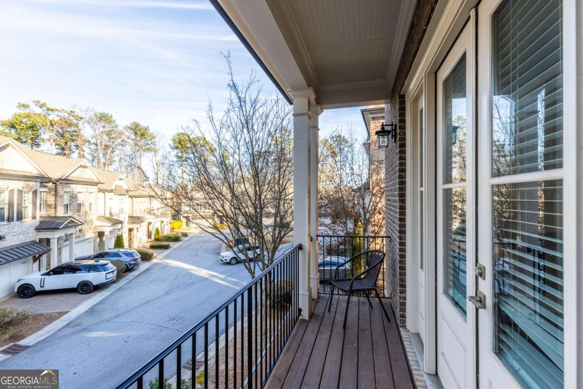 823 Canterbury Overlook Atlanta GA 30324