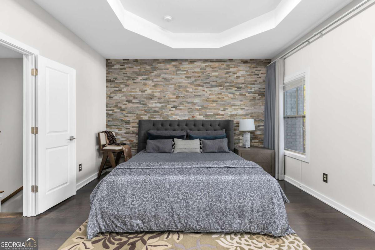 823 Canterbury Overlook Atlanta GA 30324