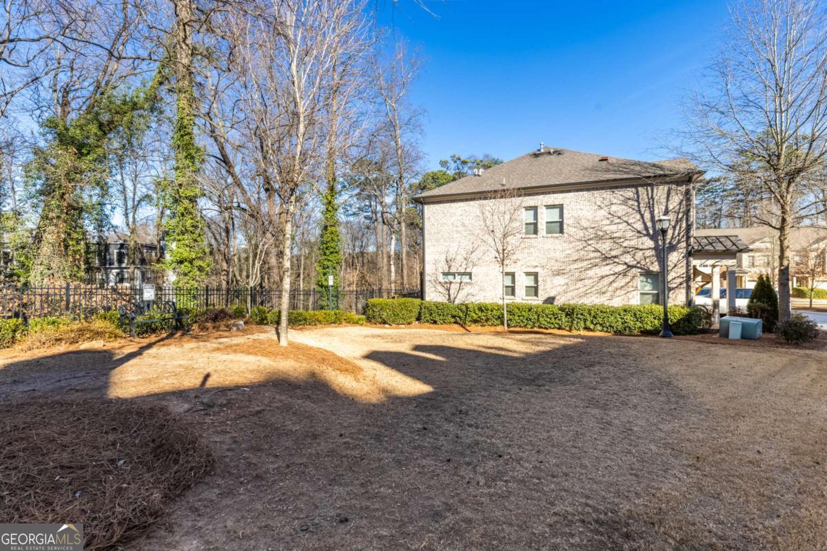 823 Canterbury Overlook Atlanta GA 30324