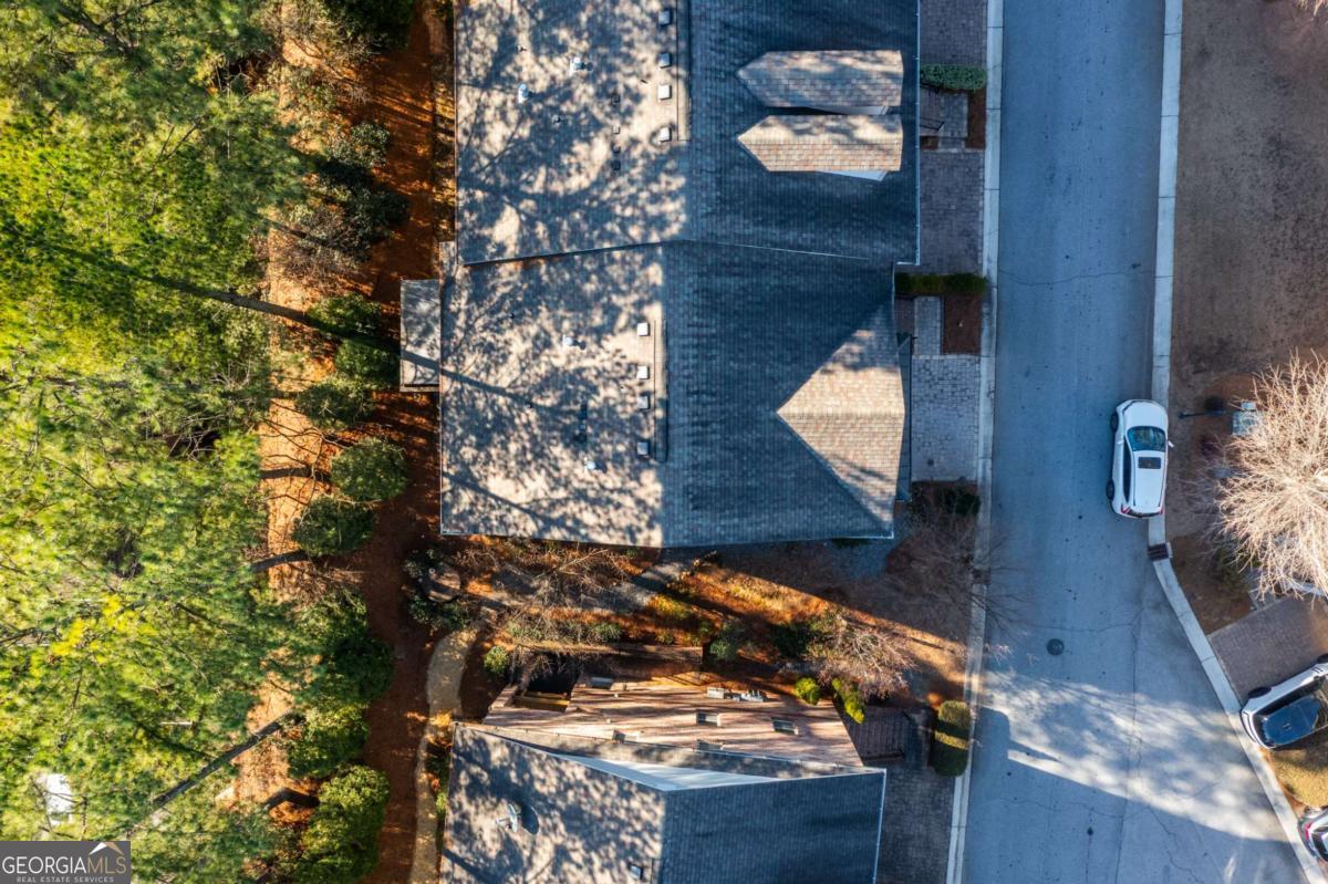 823 Canterbury Overlook Atlanta GA 30324