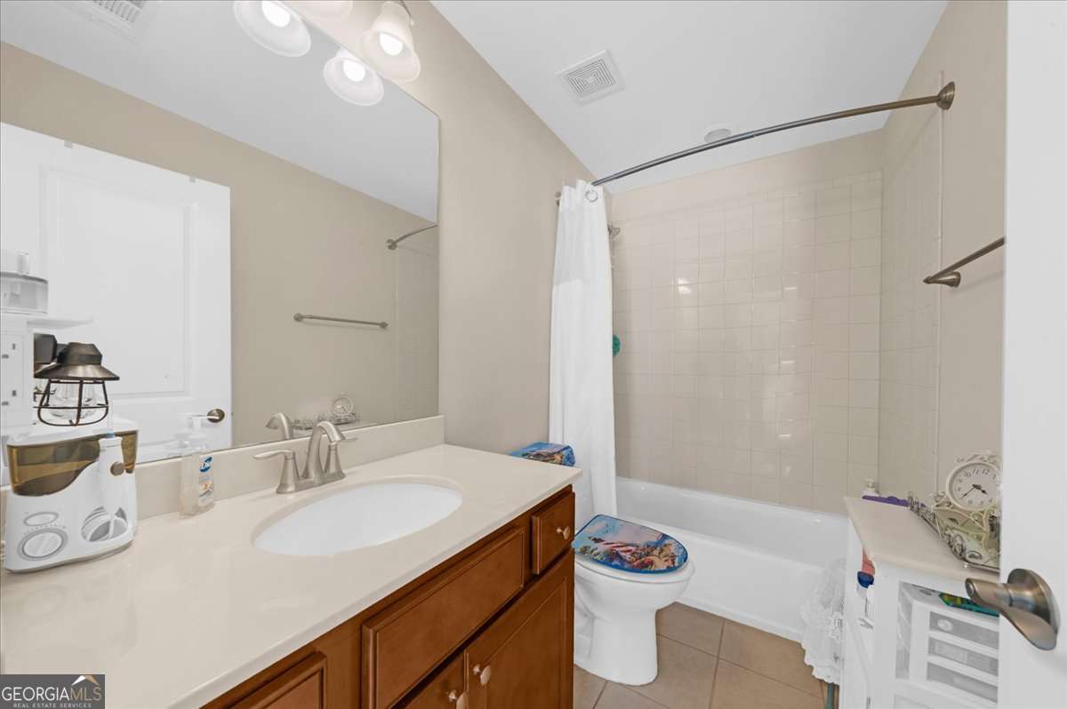 3739 Golden Leaf Point SW Gainesville GA 30504