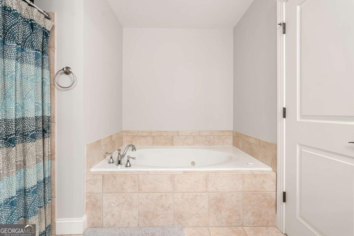 2015 Eagle Ridge Roswell GA 30076