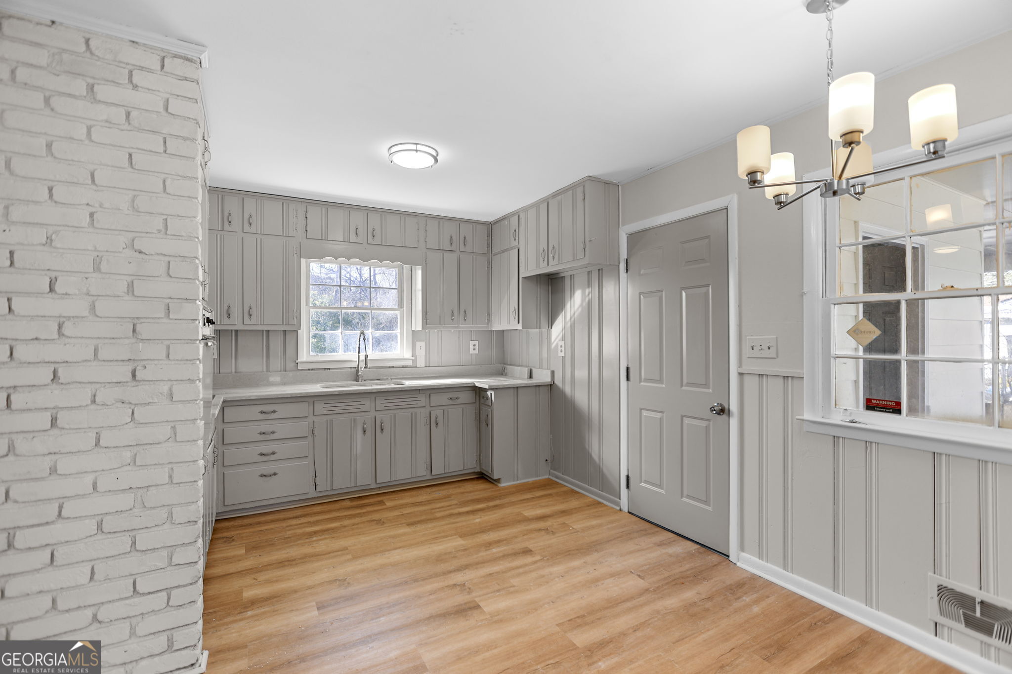 6541 Debbie Sue Lane Morrow GA 30260