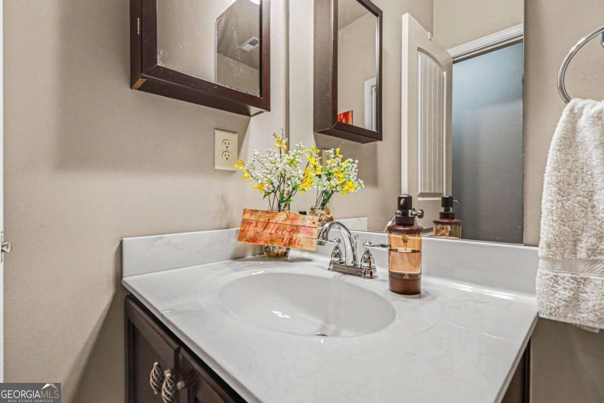 194 Hawthorne Ridge Circle Dallas GA 30132
