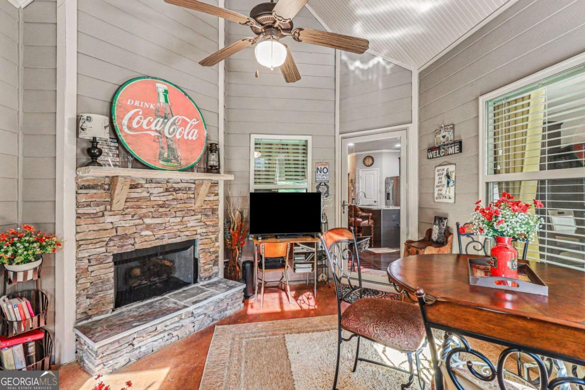 194 Hawthorne Ridge Circle Dallas GA 30132