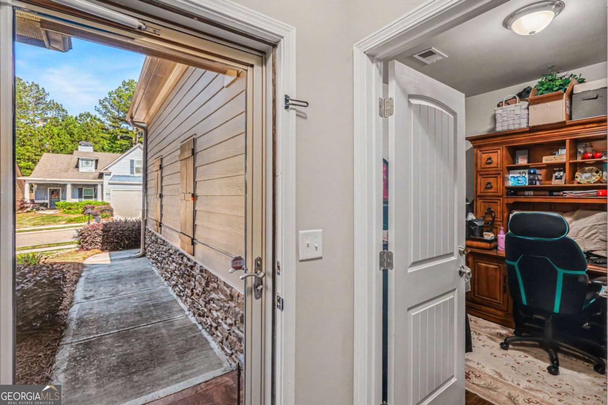 194 Hawthorne Ridge Circle Dallas GA 30132