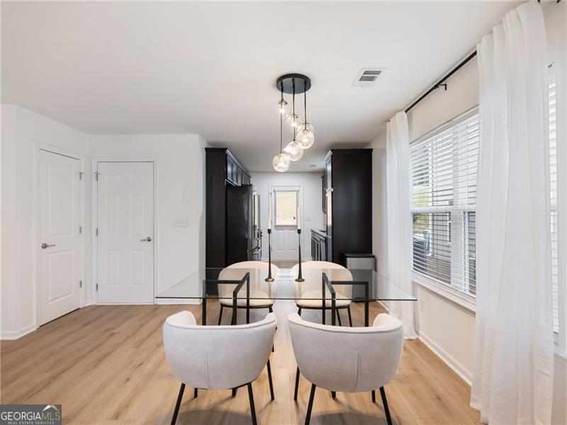 527 Cypher Drive Suwanee GA 30024