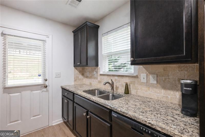 527 Cypher Drive Suwanee GA 30024