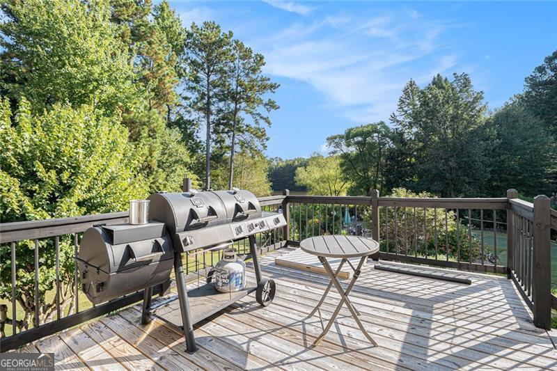 5303 Meadows Lake Crossing Powder Springs GA 30127