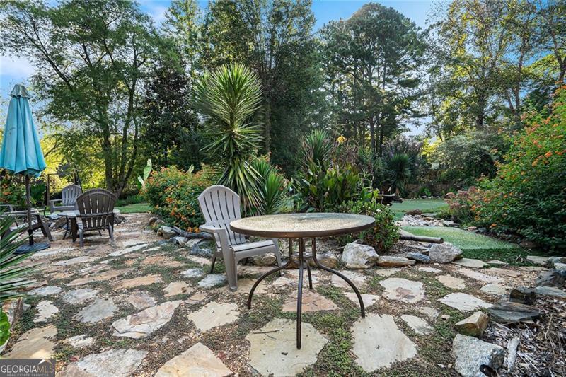 5303 Meadows Lake Crossing Powder Springs GA 30127