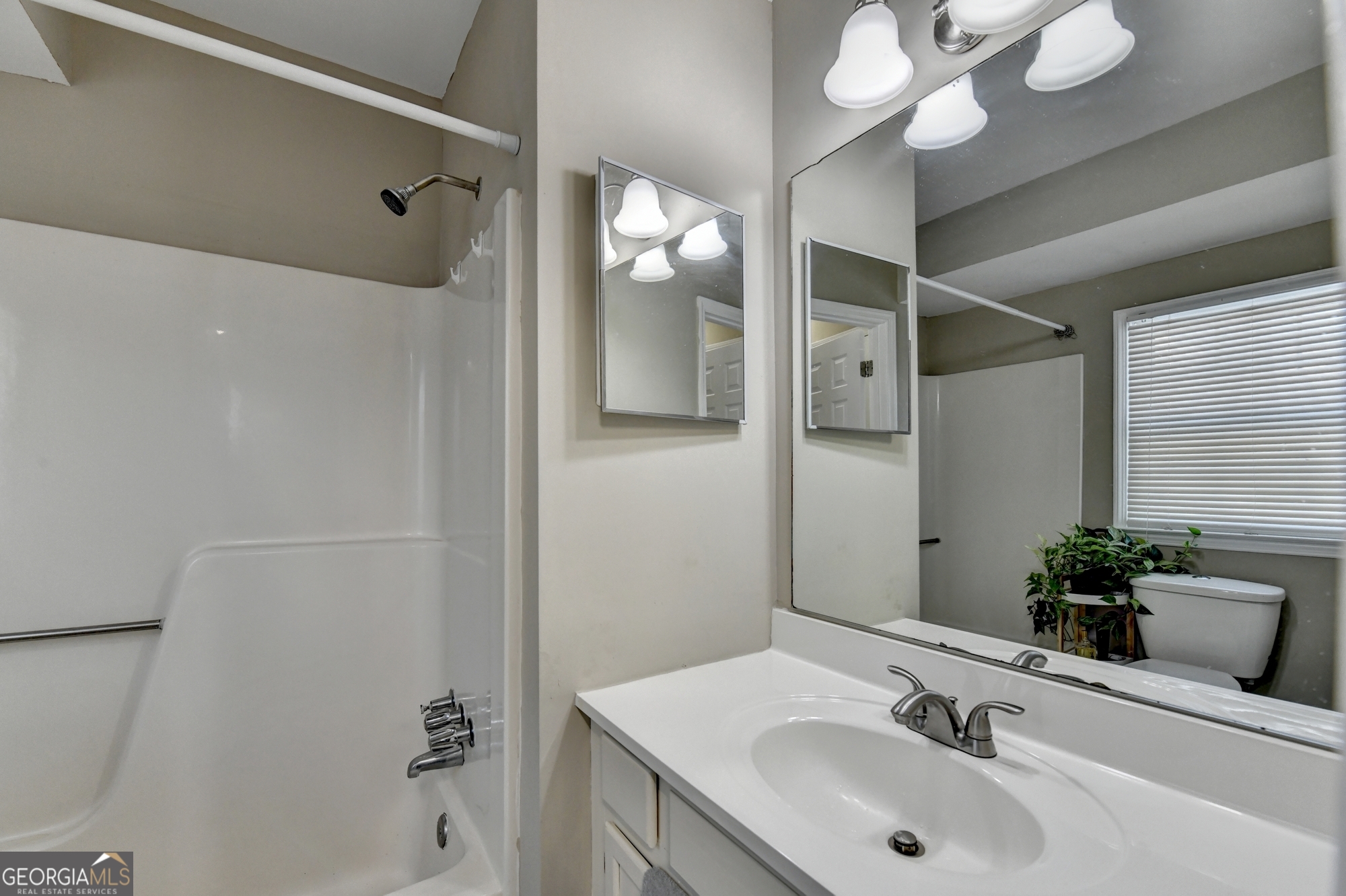 992 Old Holcomb Bridge Road Roswell GA 30076