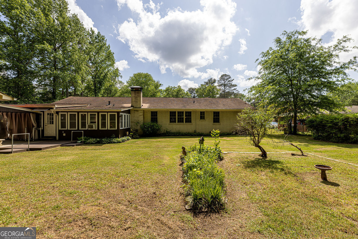 472 Edwards Court NW Lawrenceville GA 30044