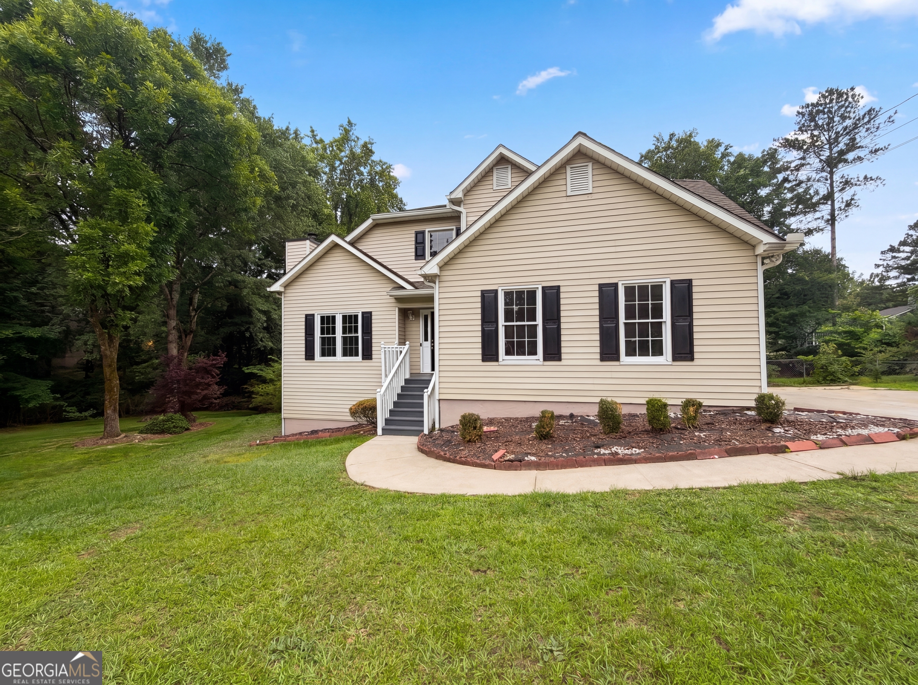 3162 Oak Leaf Court SW Marietta GA 30064