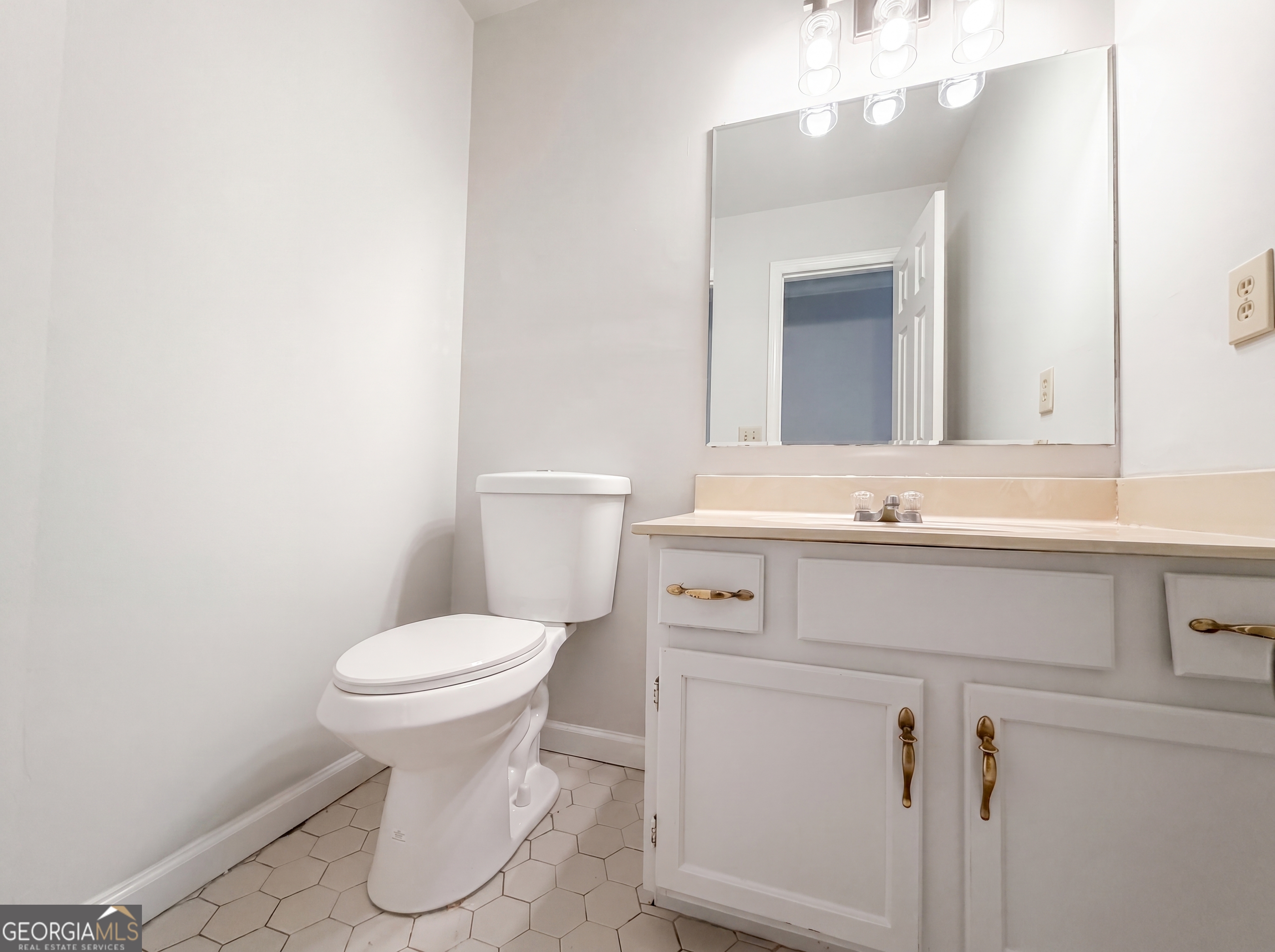 3162 Oak Leaf Court SW Marietta GA 30064