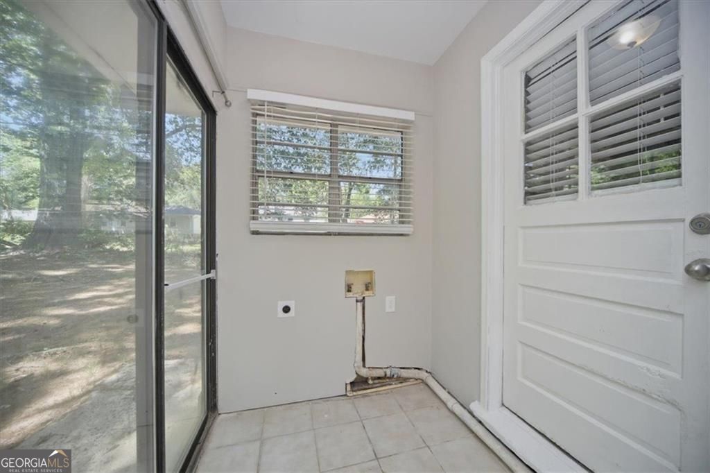 2421 Spring Garden Drive SW Atlanta GA 30315
