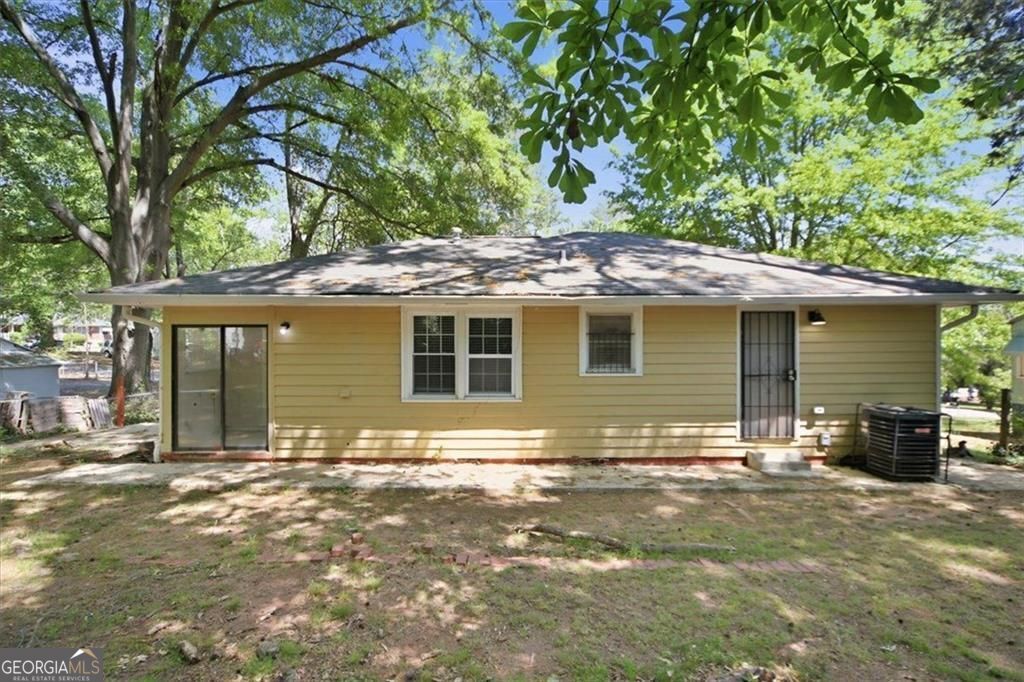 2421 Spring Garden Drive SW Atlanta GA 30315