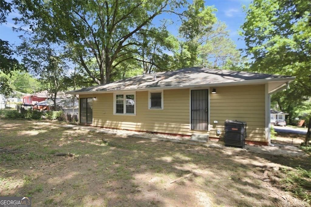 2421 Spring Garden Drive SW Atlanta GA 30315