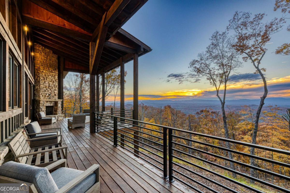 18 Wawayanda Drive Mineral Bluff GA 30559