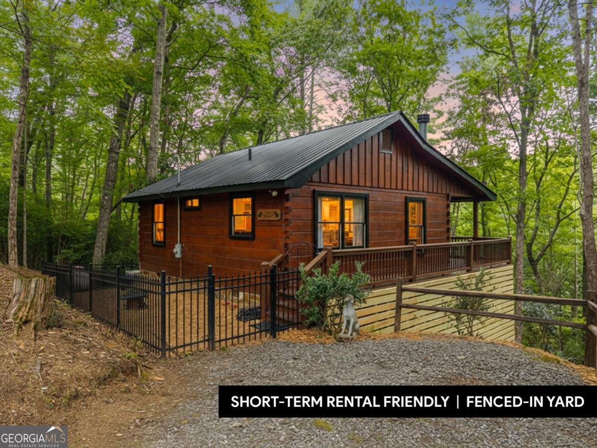 252 Granny Branch Drive Blue Ridge GA 30513